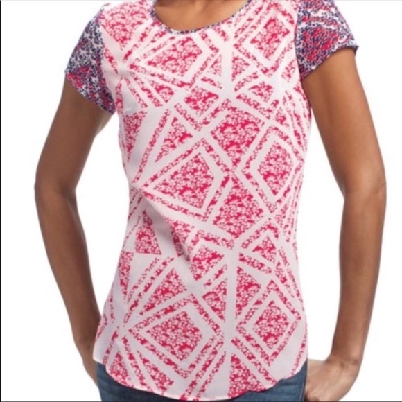 CAbi #732 Semi Sheer Coquette Red White Geometric Blouse Size Medium‎ - Picture 1 of 10